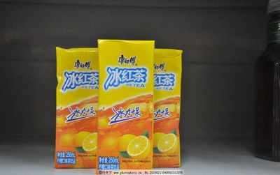 冰红茶 清凉之选的视觉与文化探秘